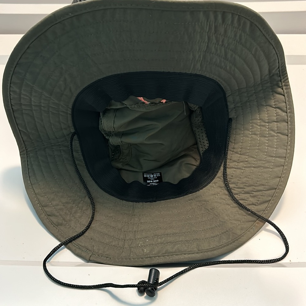 RealTree Camouflage Green and Orange Logo Bucket hat with chin/neck strap OS - Picture 3 of 8